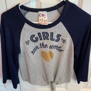 3 quarter length sleeve